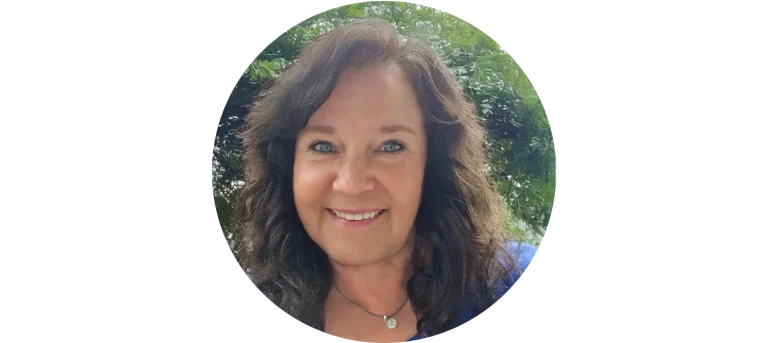 Ich bin Mia Portrait von Mia Oppermann – herzliche Seniorenbetreuerin aus der Region